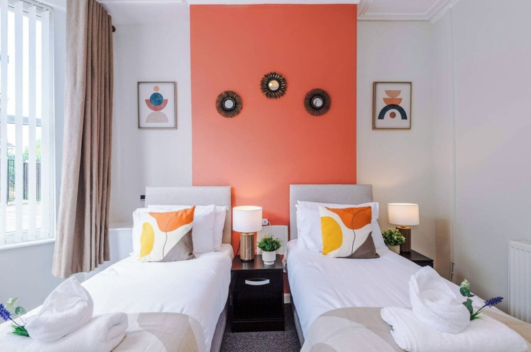 Bedroom 3, 44 Rockhouse, Sefton