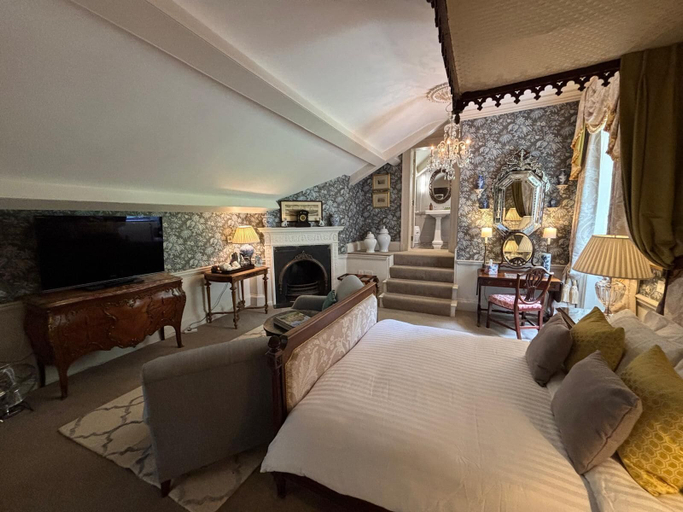 Bedroom 2, Park Hall Manor, Derbyshire