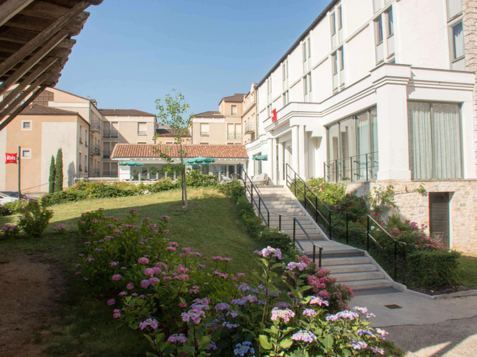 Exterior & Views 2, ibis Périgueux Centre, Dordogne