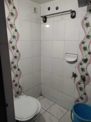 Bathroom 4, Narmada new residency lodge, Krishna