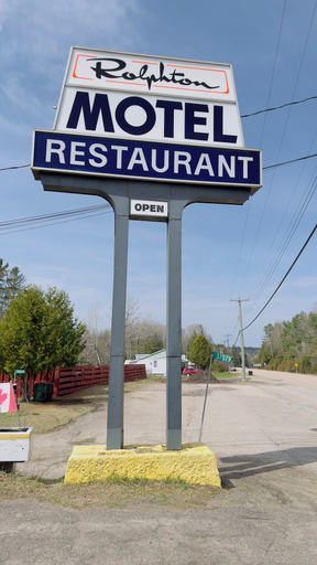 Exterior & Views 3, Rolphton Motel and Restaurant, Renfrew