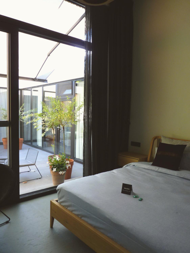 Others 2, Site78, Antwerpen