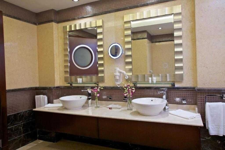 Bathroom 5, Dancenter Luxe Corniche Hotel Formerly Concorde Hotel, Fujairah