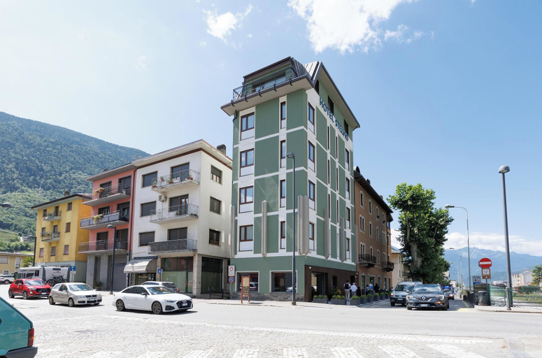 Exterior & Views 2, Hotel Stelvio Tirano, Sondrio