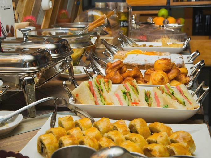 Food & Drinks 5, Mildom Premium, Almaty