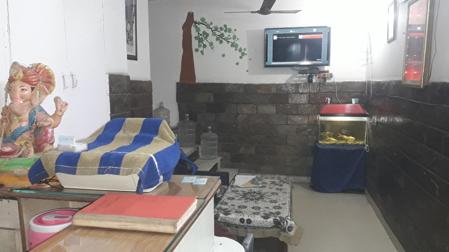 Public Area 2, Rajdhani Guest House, Faridabad