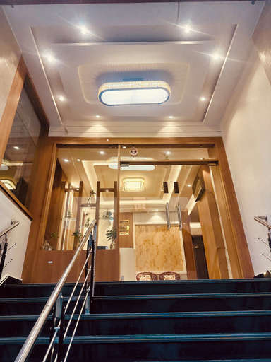 Others 5, Hotel Deep Palace, Varanasi