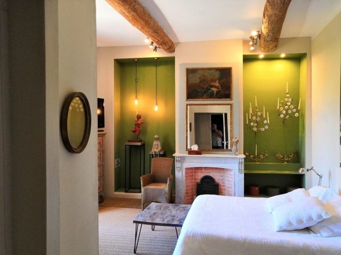 Bedroom 3, Domaine du Soleil Couchant, Aude