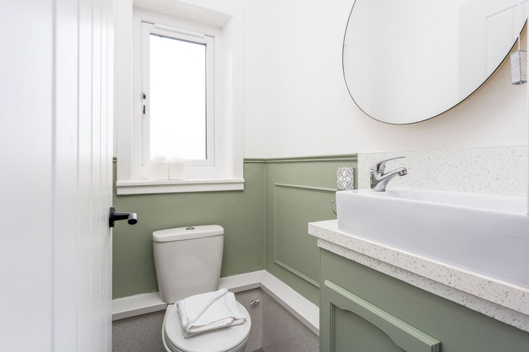 Bathroom 4, No.15 Ellis House -Donnini Apartments, East Ayrshire
