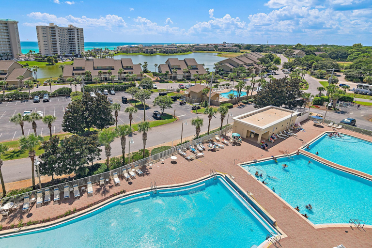 Sport & Beauty, Ariel Dunes II 703, Walton