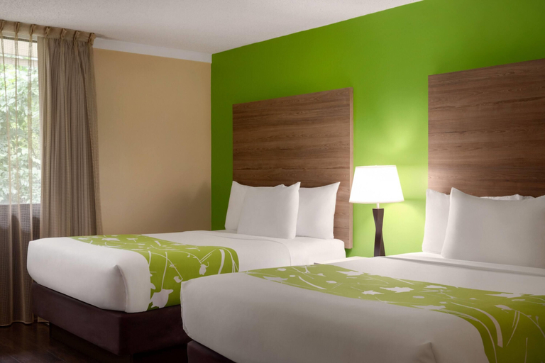 Bedroom 3, Wyndham Garden Washington DC Area, Prince George's