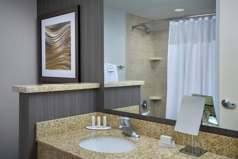 Bathroom 5, Courtyard by Marriott Philadelphia Lansdale, Montgomery