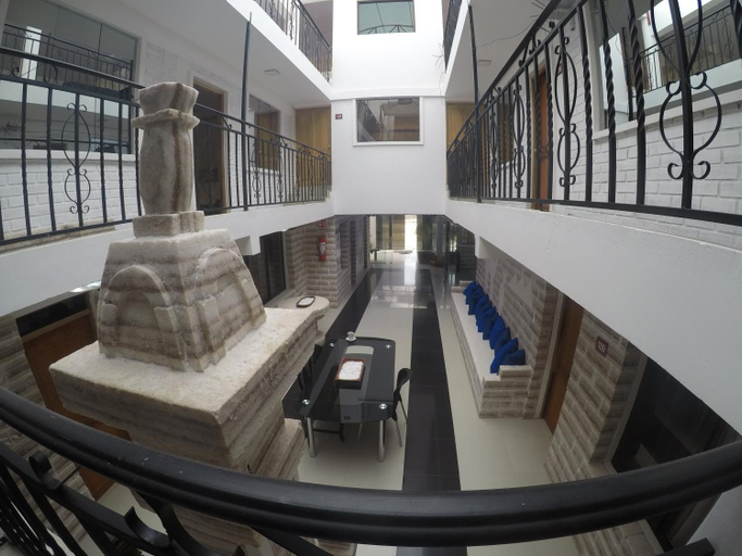 Public Area 2, Hotel Kachi de Uyuni, Antonio Quijarro