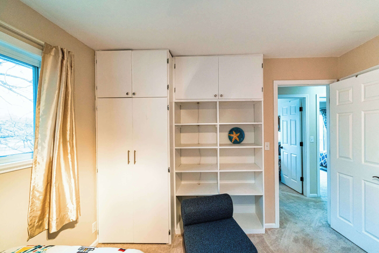 Others 2, Osage Beach Getaway Lake Views Pet Friendly!, Camden