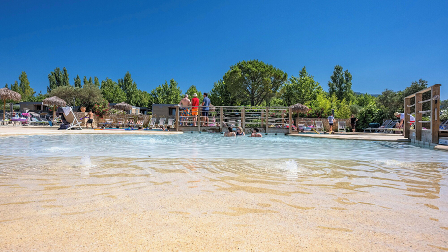 Others 5, Camping international Aups 83, Var