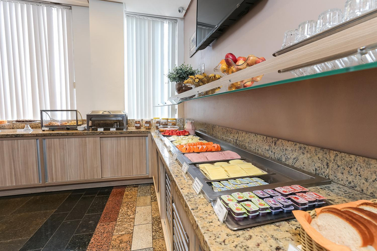 Food & Drinks 5, Hotel Express Aeroporto, Porto Alegre