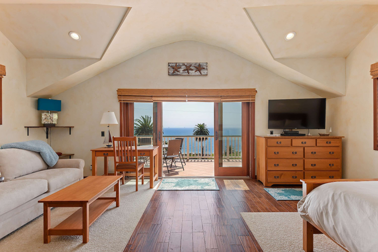 Others 2, Blue Ocean View Retreat - Minutes to Beach, Santa Barbara