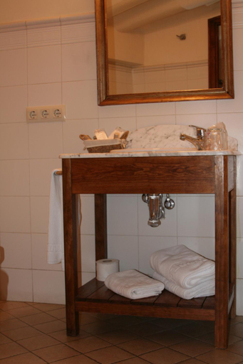 Bathroom, Casa Rural Las Pedrolas, La Rioja