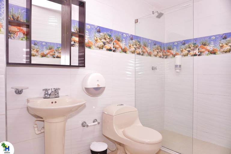 Bathroom 2, Hotel Medellin Rodadero, Santa Marta (Dist. Esp.)