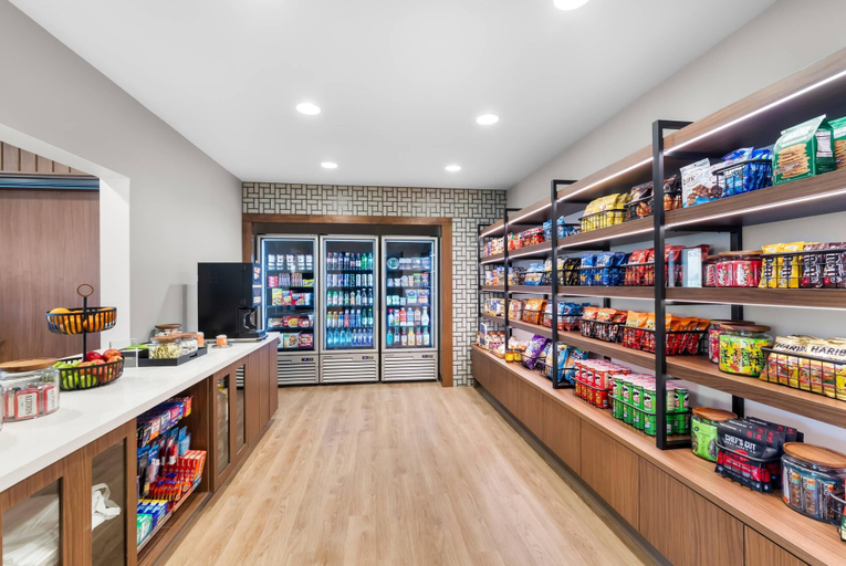 Food & Drinks 5, Everhome Suites Bastrop By Choice Hotels, Bastrop