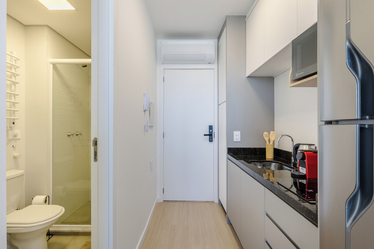 Private kitchen, Comfortable and Complete Stay in Downtown Curitiba - ECL, Curitiba