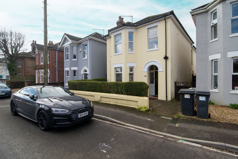 Exterior & Views, Little Boat: A Modern Beachside Flat, Bournemouth