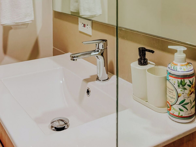 Bathroom 2, Arezzo 120, Santafé de Bogotá