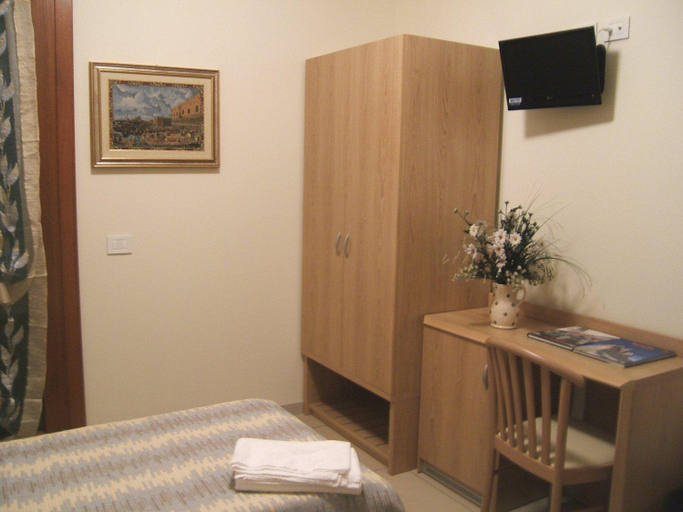 Bedroom 2, Locanda Canareggio, Treviso