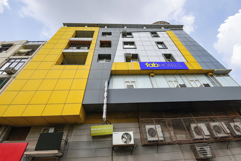 Exterior & Views 2, Fabhotel Buland Plaza, Delhi