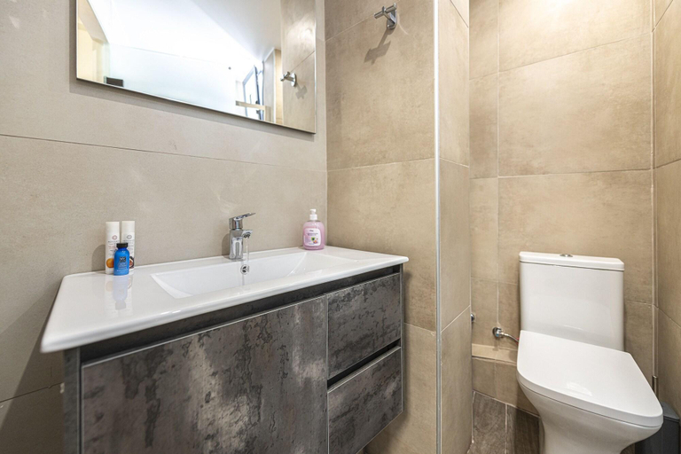 Bathroom 5, Athens Smart Apartments, Attica
