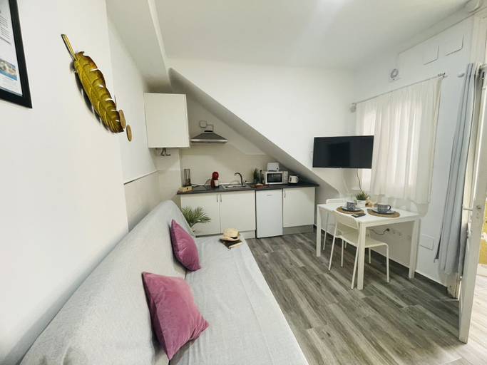Room 5, Apartamento Alboran Panama by At Home Costa del, Málaga