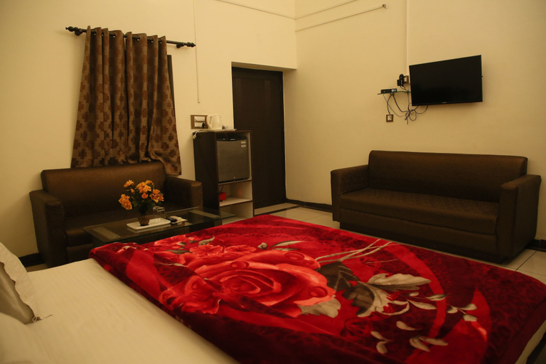 Bedroom 3, HOTEL SUKOON, Dehradun