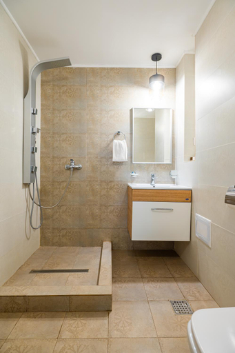 Bathroom 3, Complex Paloma Coral, Constanta