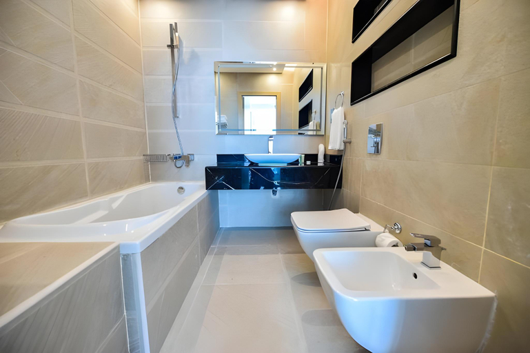 Bathroom, Water Front Hotel and Apartment, Lusail