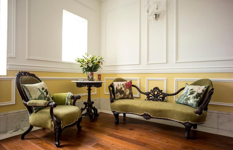Others 5, The Glenburn Penthouse, Kolkata