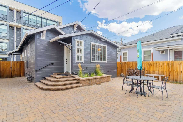 View from room, Modern 1-br Apartment Close to Downtown Vibes, Washoe