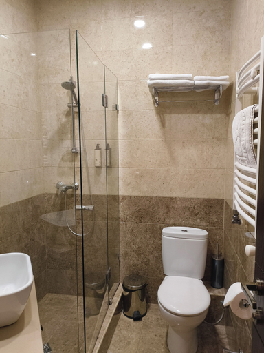 Bathroom 5, Marionn Hotel, Tbilisi