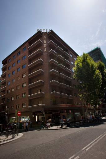 Exterior & Views 1, PRAGA HOTEL, Madrid