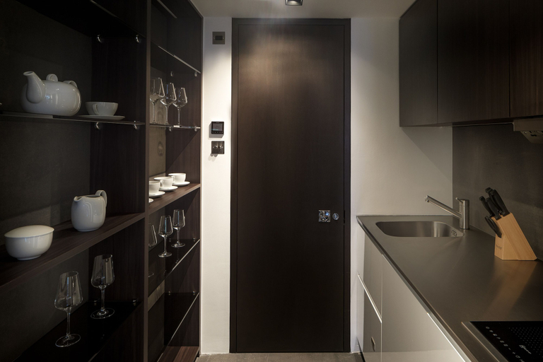 Others 5, Luxury Suite in Cadogan Square 1, London