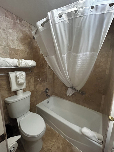 Bathroom 4, Copper Queen Hotel and Casino, White Pine