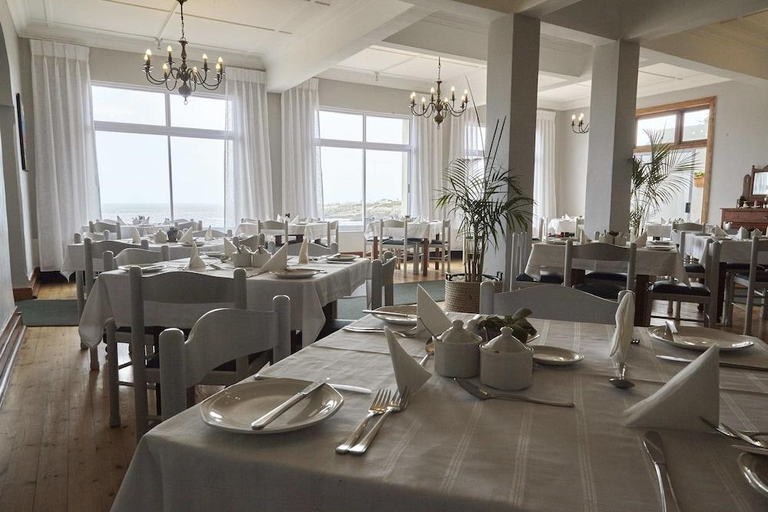 Food & Drinks 4, WINDSOR HOTEL, Overberg
