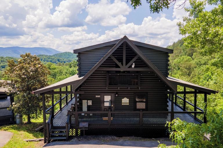 Exterior & Views 2, High Hopes, Sevier