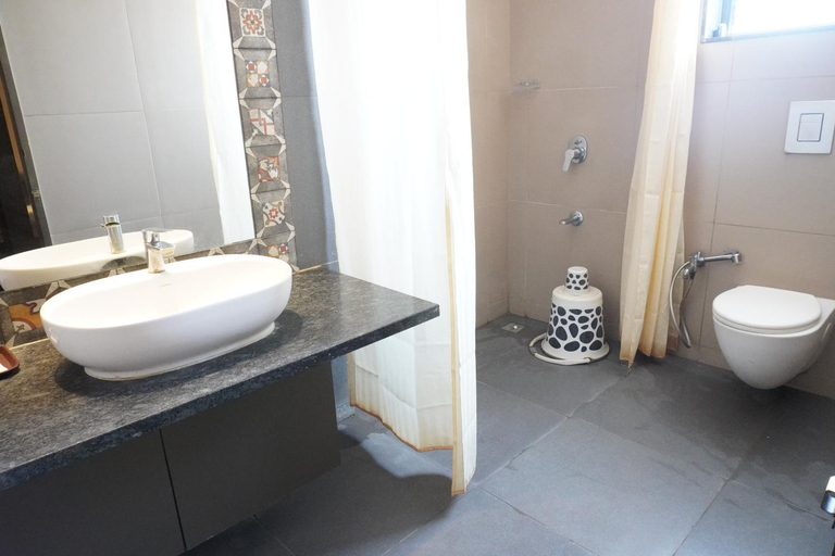 Bathroom 3, HSM Grand, Chittoor
