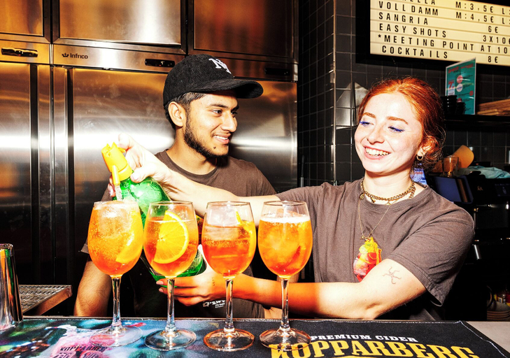 Food & Drinks 5, Amistat City Hostel Barcelona, Barcelona