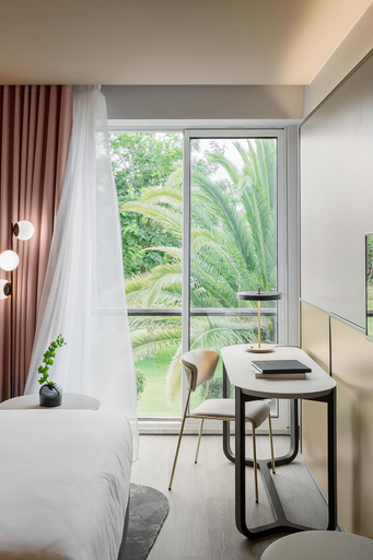 Bedroom 3, Azoris Royal Garden Leisure & Conference Hotel, Ponta Delgada