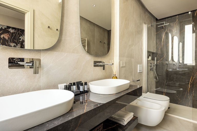 Bathroom 4, Aramis Deluxe Rooms, Florence