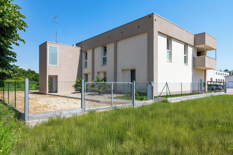 Front of property 2, Appia, Venezia
