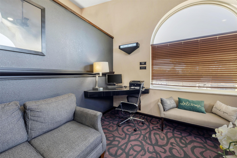 Others 5, Best Western Borger Inn, Hutchinson