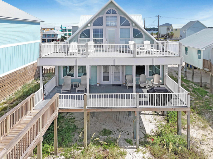 Exterior & Views 2, Pass Time - Beachfront for 24, Baldwin