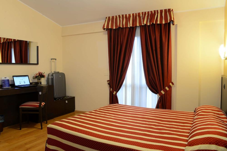 Bedroom 3, Iacone, Chieti